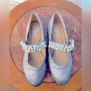 Vince Camuto girls  Mary Jane shoes NWOT